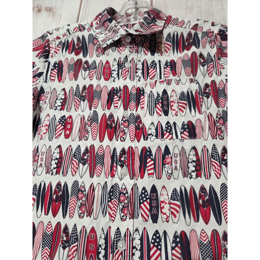 The Childrens Place Boys 10-12 Short Sleeve‎ Button Up Shirt Surfboard Print
